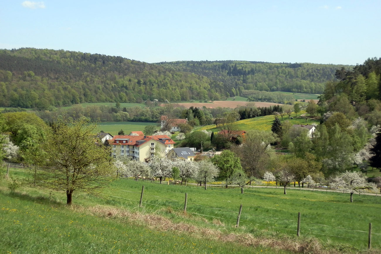 Seniorenresidenz Landhaus am Weinberg Die Seniorenresidenz mitten im Grünen.
